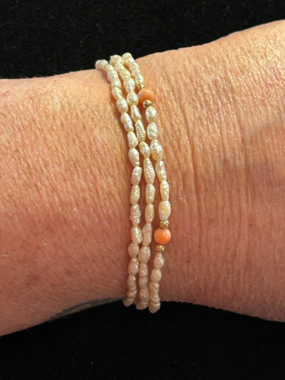 Vintage 14K Triple Strand Rice Freshwater Pearls w/ Coral & Gold Beads Bracelet